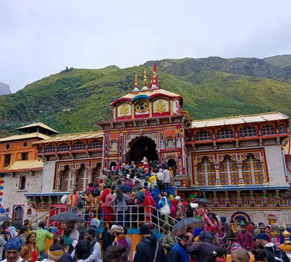 Badrinath-yatra-alkanet tarvel hub